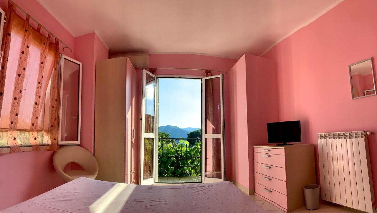 Ligo Bed and Breakfast Villanova d'Albenga Eksteriør billede